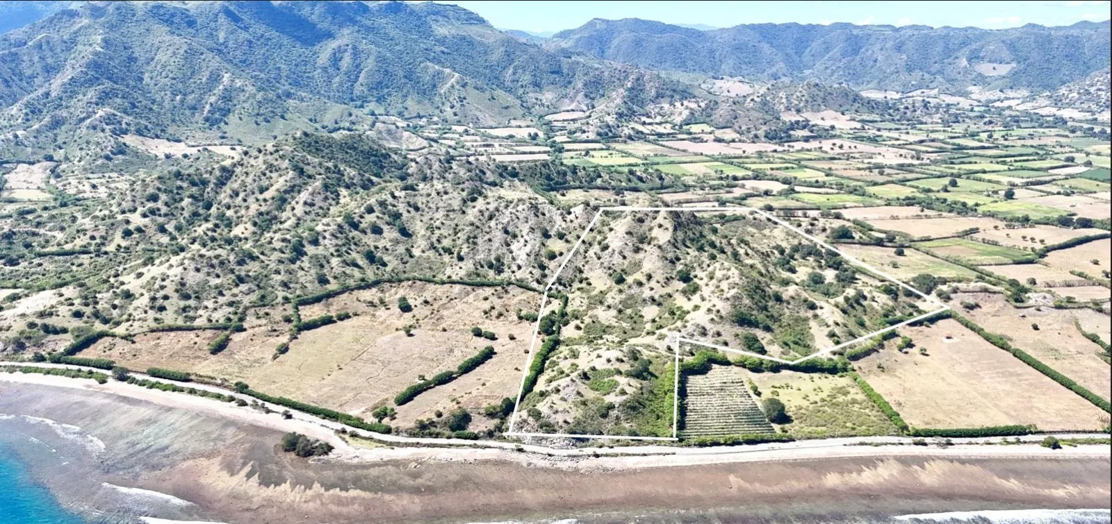 Moro Bay, West Sumbawa land for sale in